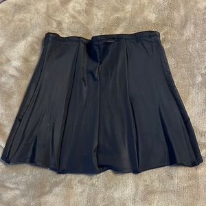 Black waist cincher size L.